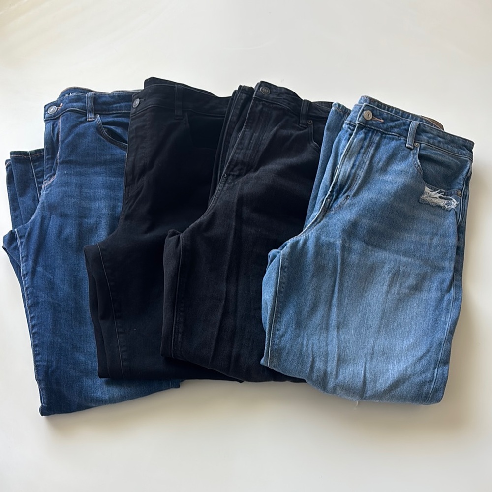 American Eagle Blue and Black Jeans Set